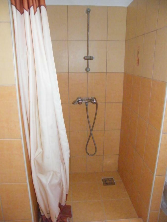 Roland Apartman Lejlighed Balatonlelle Eksteriør billede